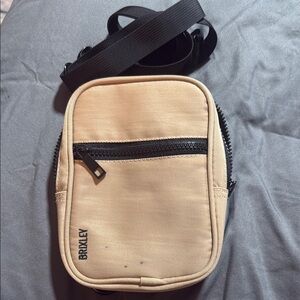 Brixley Crossbody Bag with Compact Design